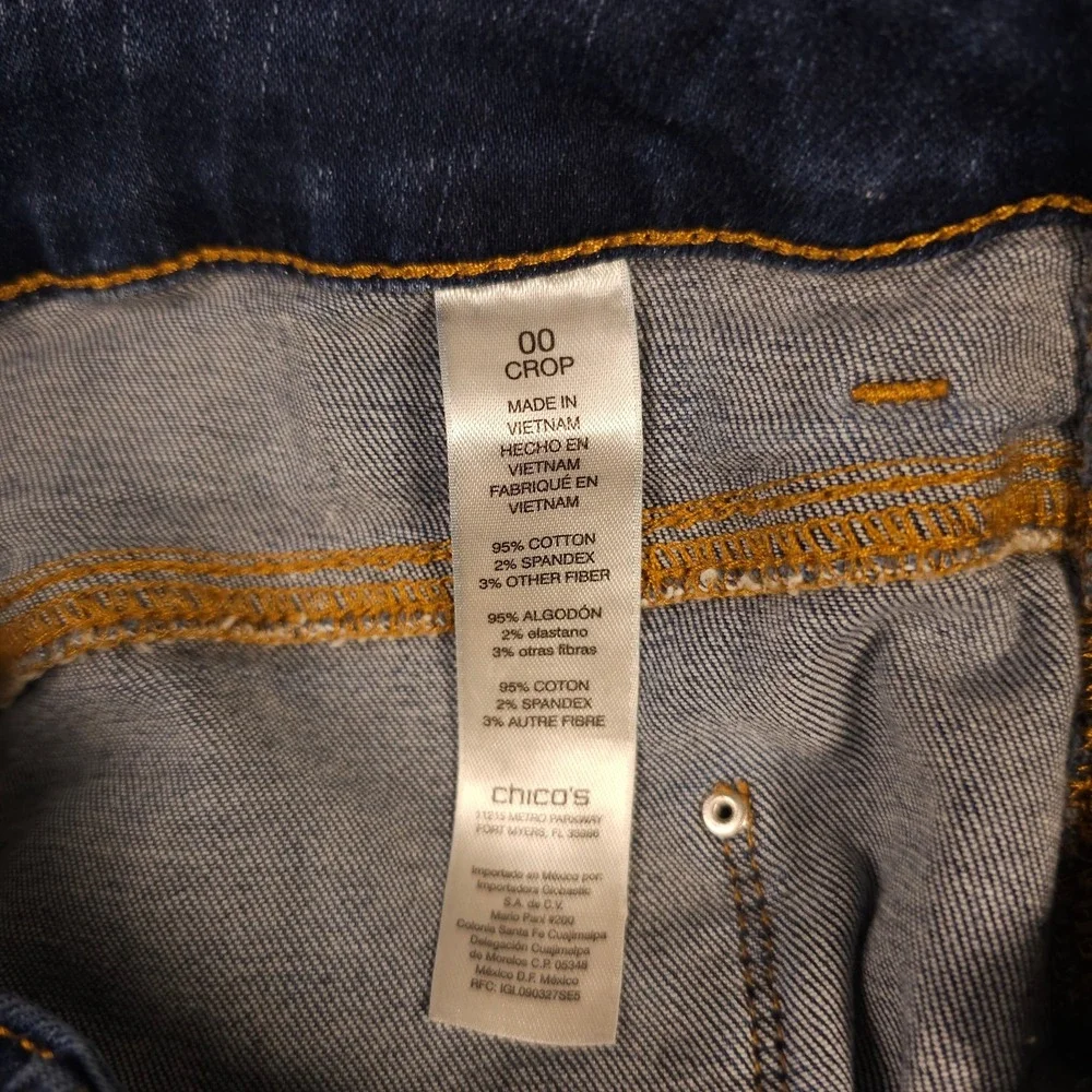 Chicos Jeans Women 00 US 2 Blue The Platinum Crop Stretch Dark Wash Denim Casual